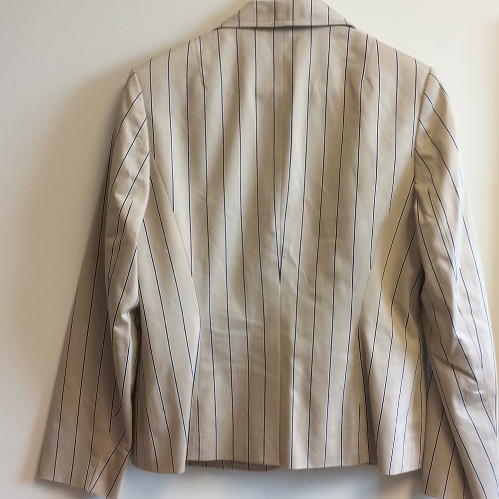 Talbots blazer size 4 - Picture 2 of 5